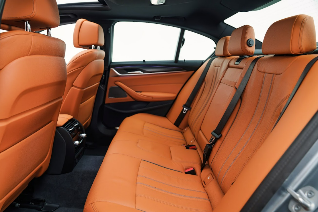 the57 FINAL DEAL OF THE YEAR - SUẤT MUA BMW 530i MSPORT VỚI ƯU ĐÃI LÊN ĐẾN 100% PHÍ TRƯỚC BẠ